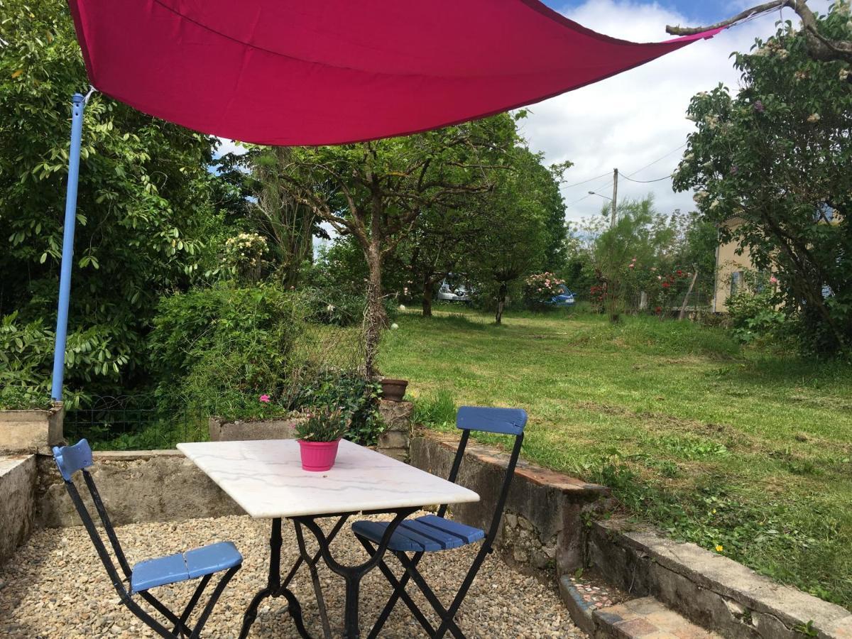 Gite Des Z'As Nerac Bagian luar foto